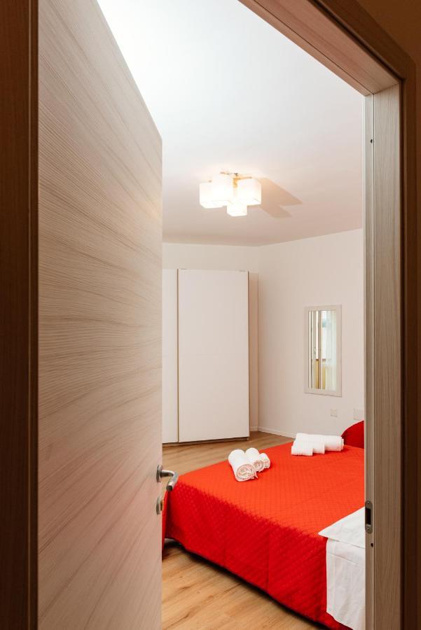 מלון פורטו טורס La Casa Di Ambra מראה חיצוני תמונה
