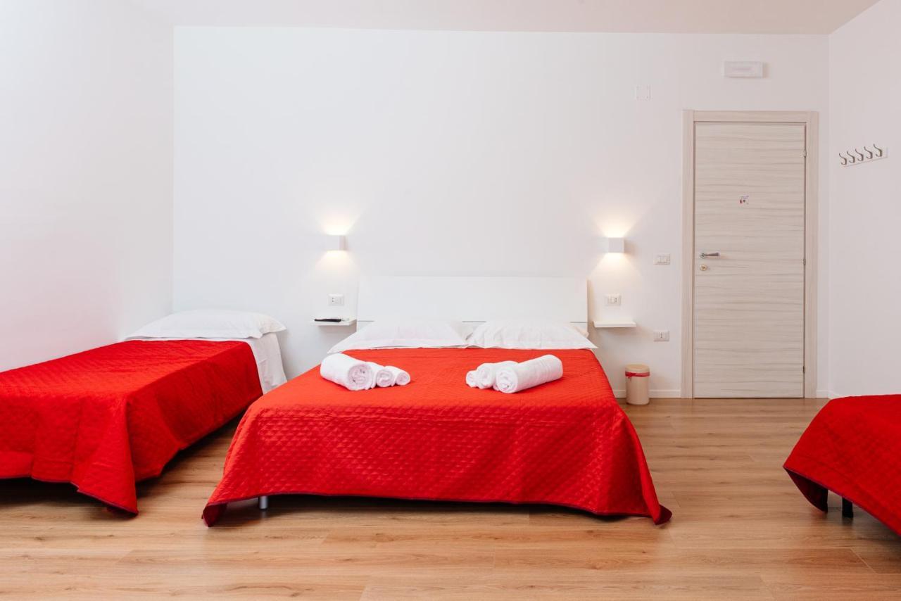 מלון פורטו טורס La Casa Di Ambra מראה חיצוני תמונה
